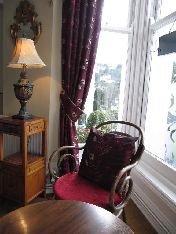 The Shirley Bed & Breakfast Torquay Exterior photo